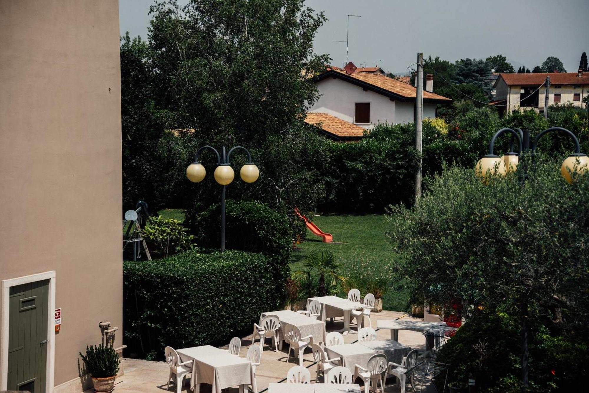Albergo La Meridiana Castelnuovo del Garda Dış mekan fotoğraf