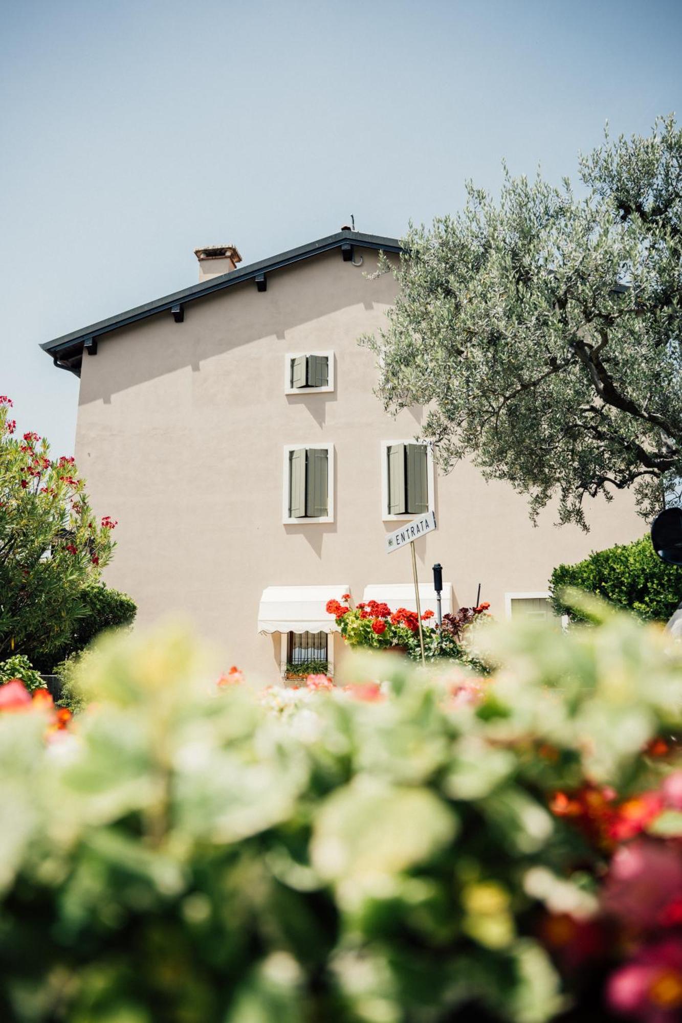 Albergo La Meridiana Castelnuovo del Garda Dış mekan fotoğraf